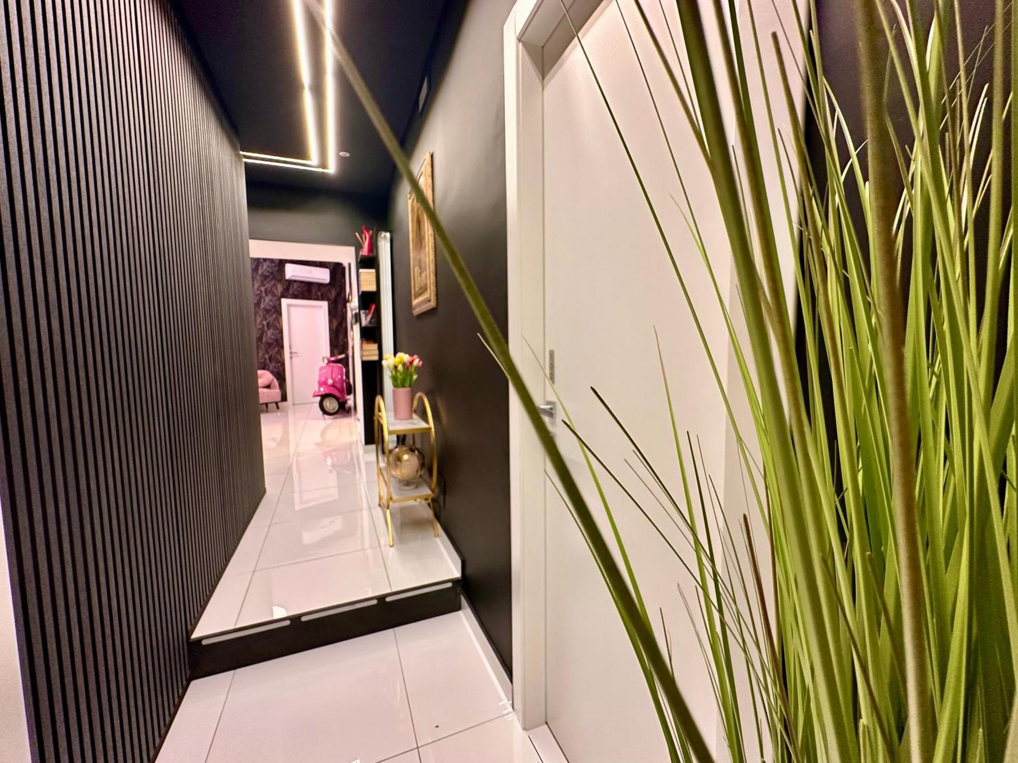 Elegance Rooms Spaccanapoli Luaran gambar
