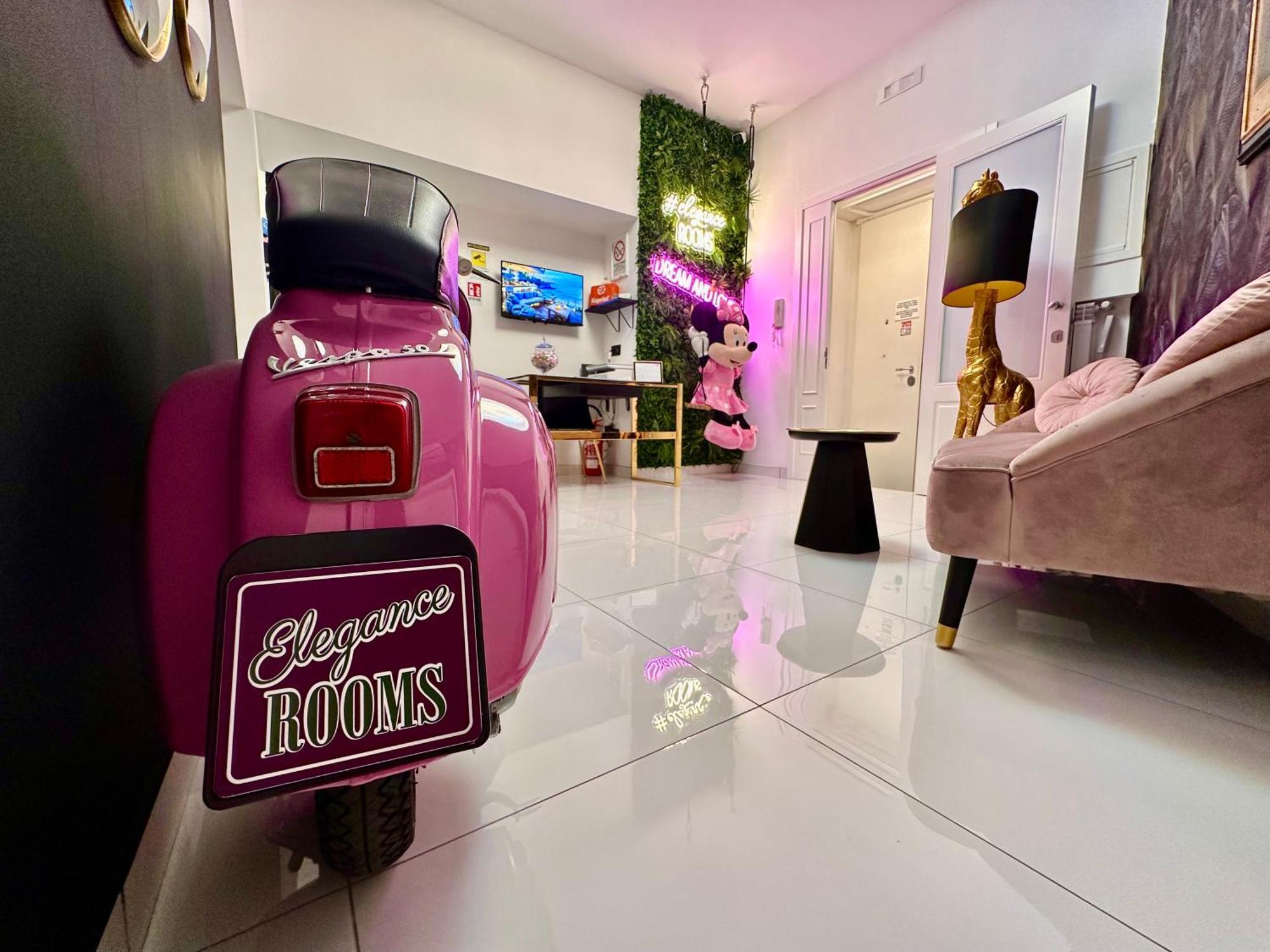 Elegance Rooms Spaccanapoli Luaran gambar