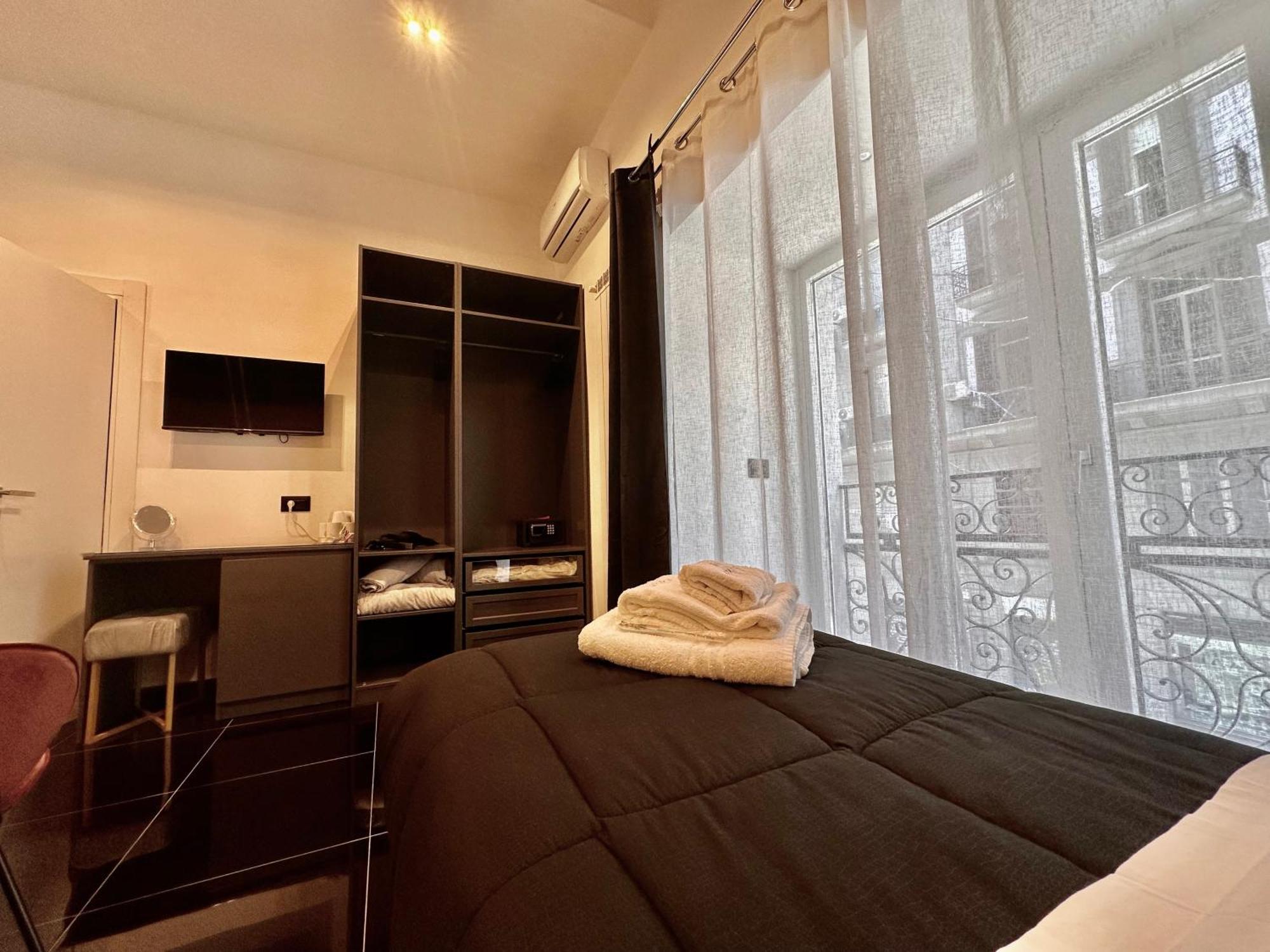 Elegance Rooms Spaccanapoli Luaran gambar
