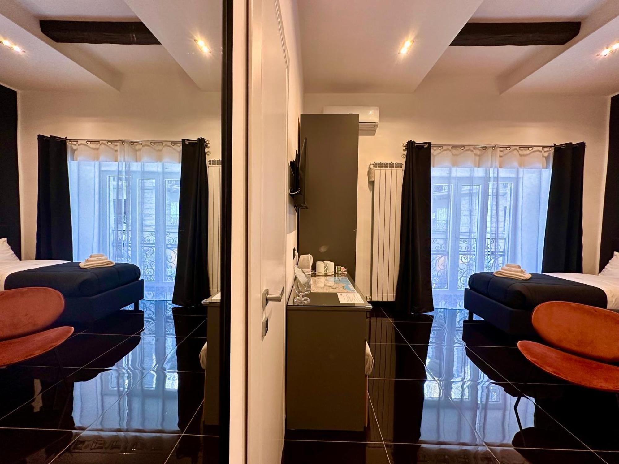 Elegance Rooms Spaccanapoli Luaran gambar