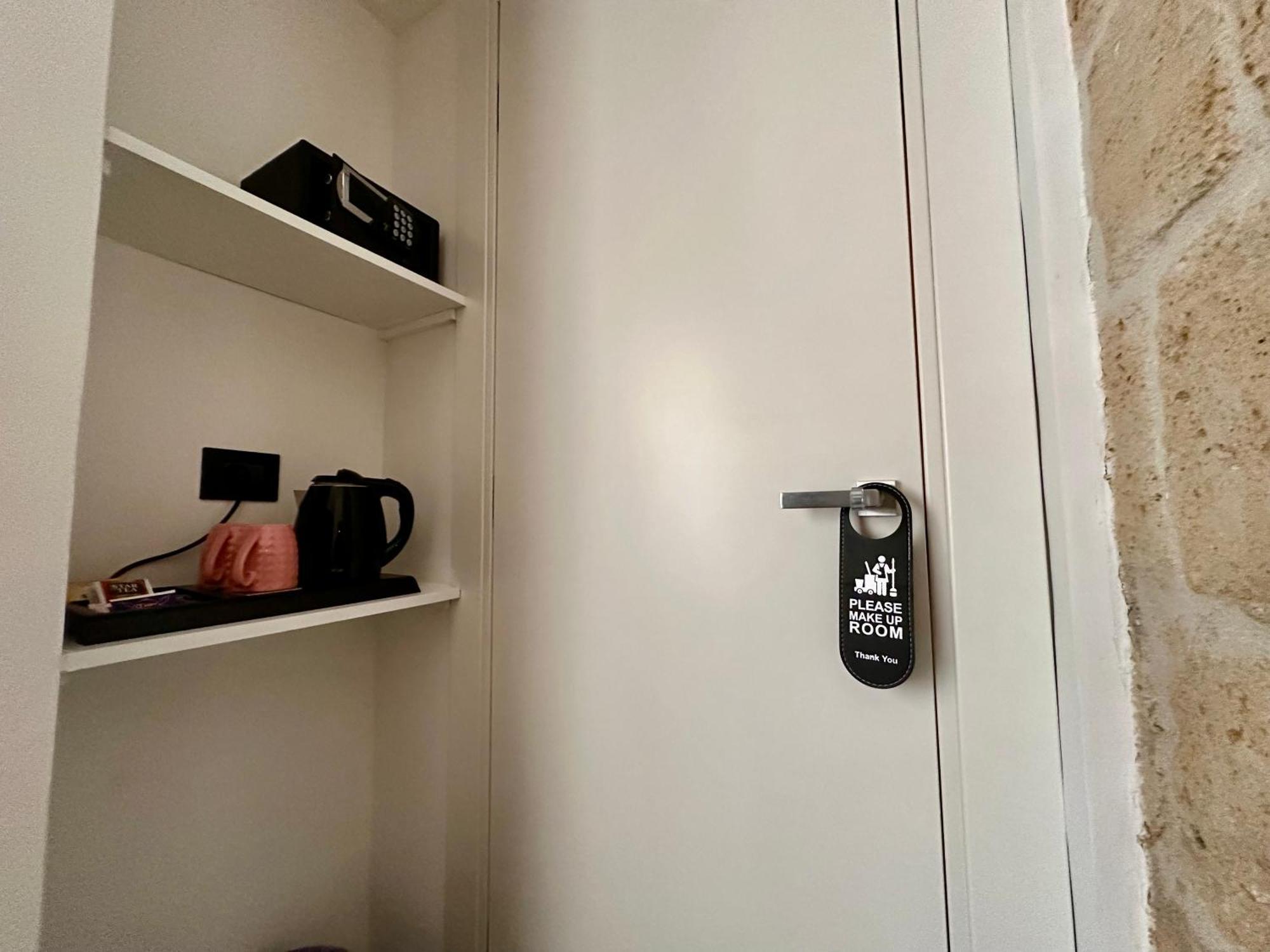 Elegance Rooms Spaccanapoli Luaran gambar