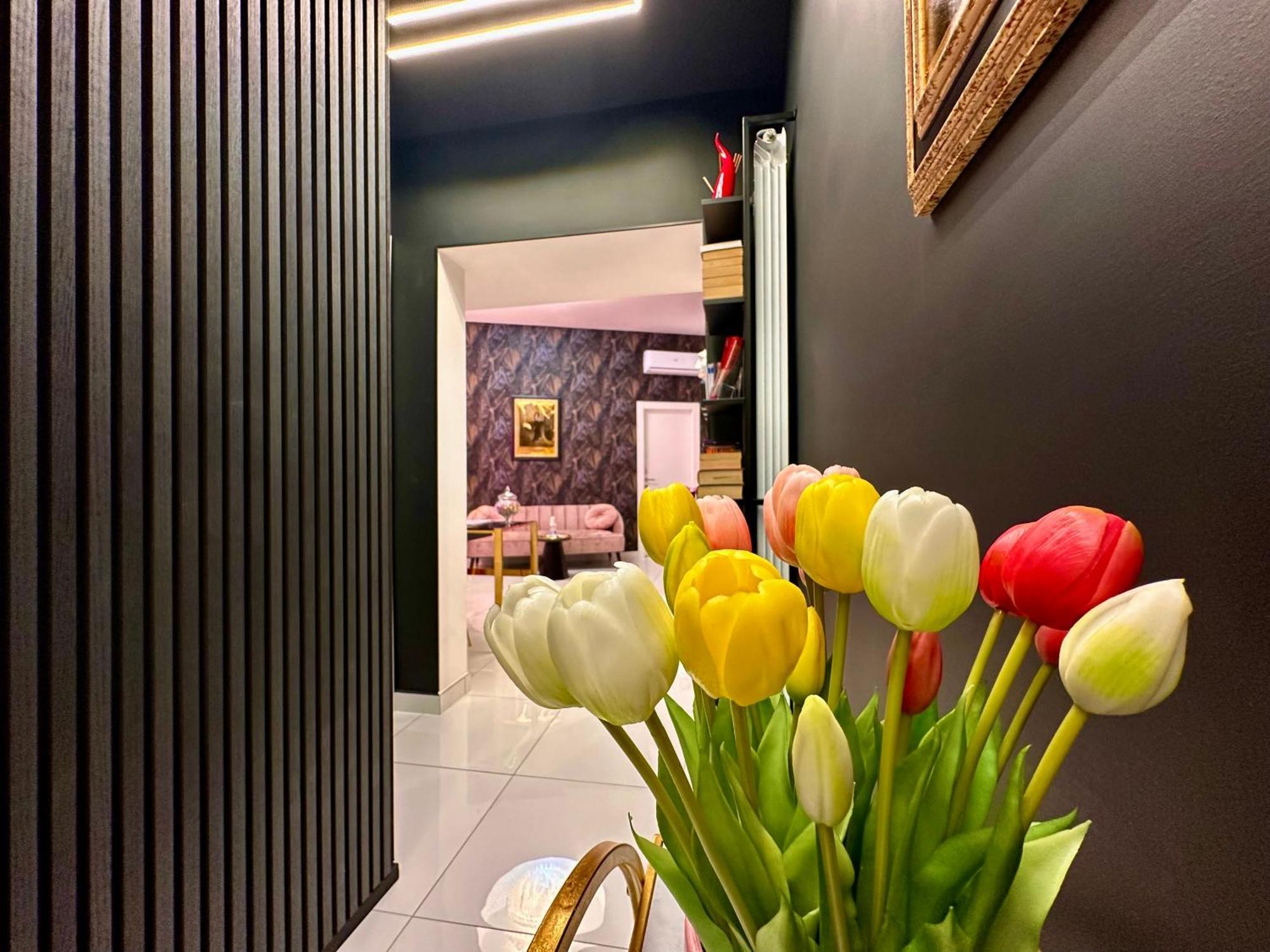 Elegance Rooms Spaccanapoli Luaran gambar
