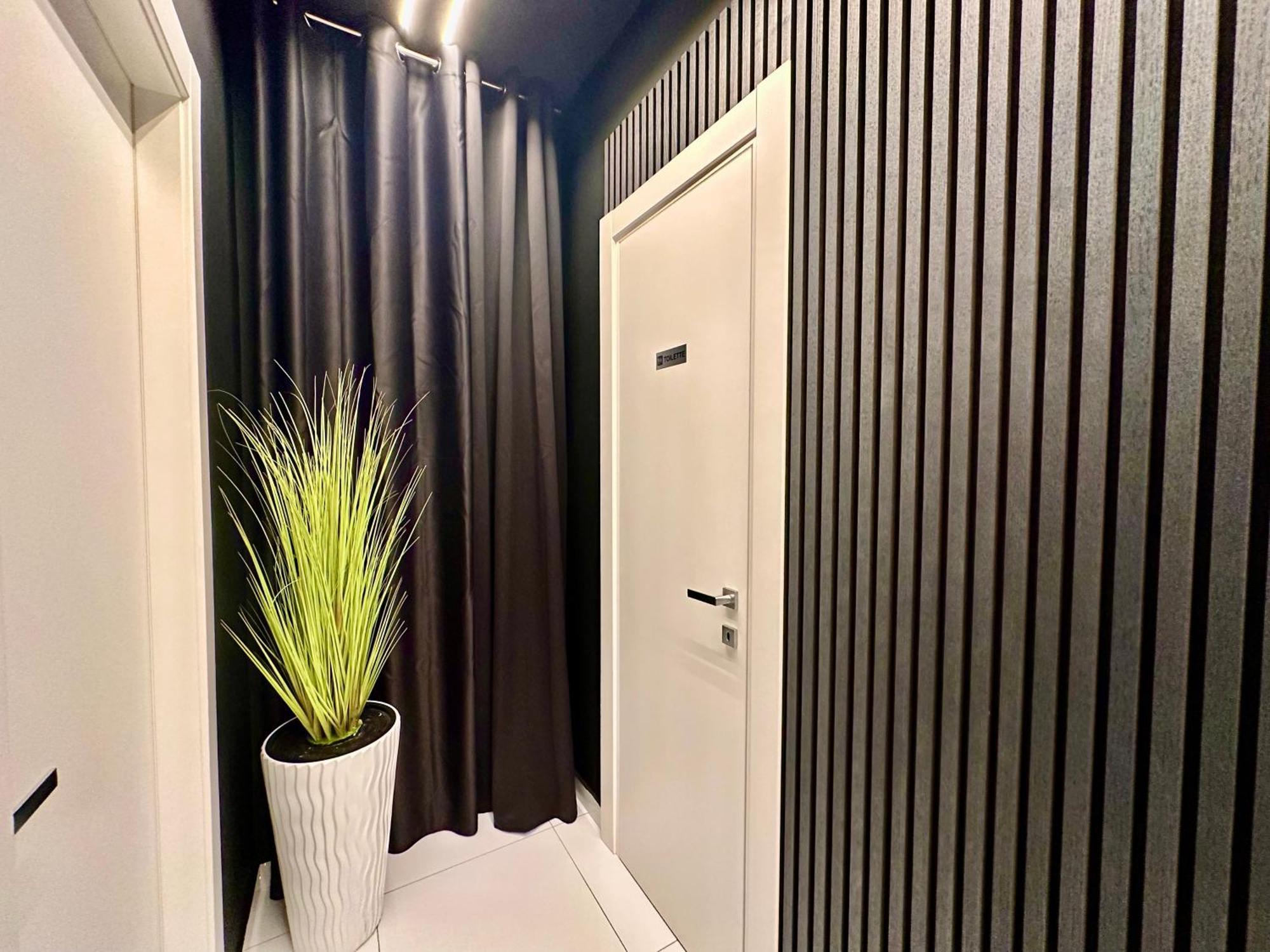 Elegance Rooms Spaccanapoli Luaran gambar