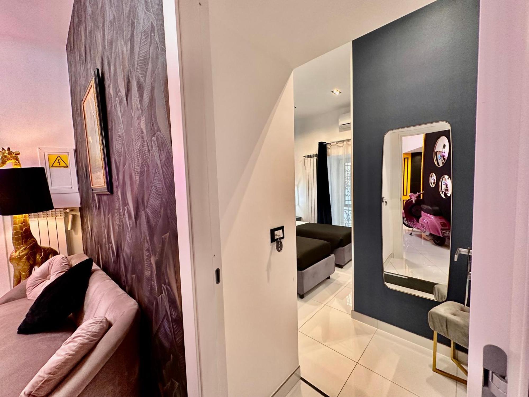 Elegance Rooms Spaccanapoli Luaran gambar